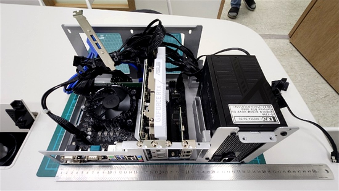 키오스크 내장 PC 조립